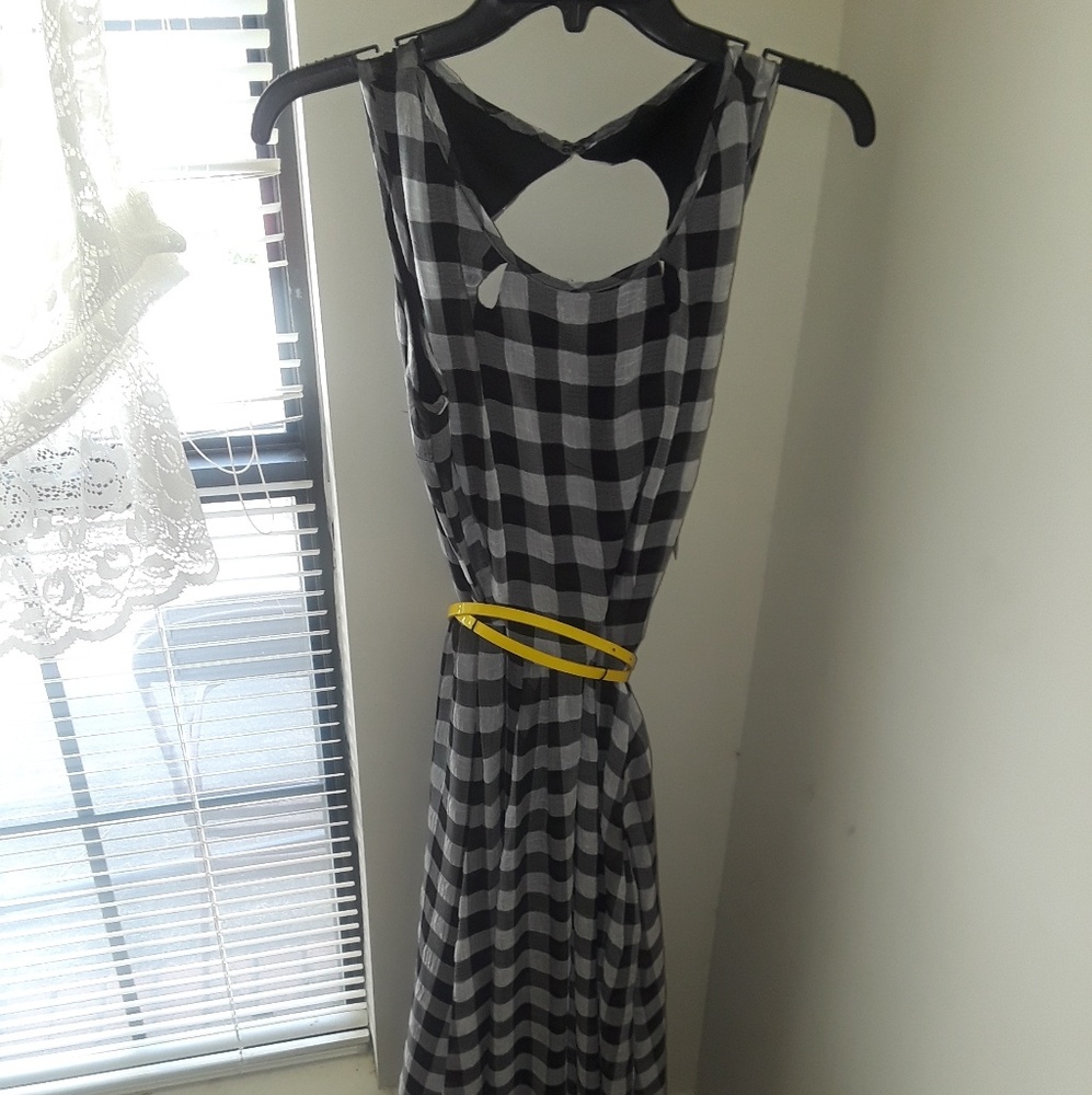 Gabby Skye dress